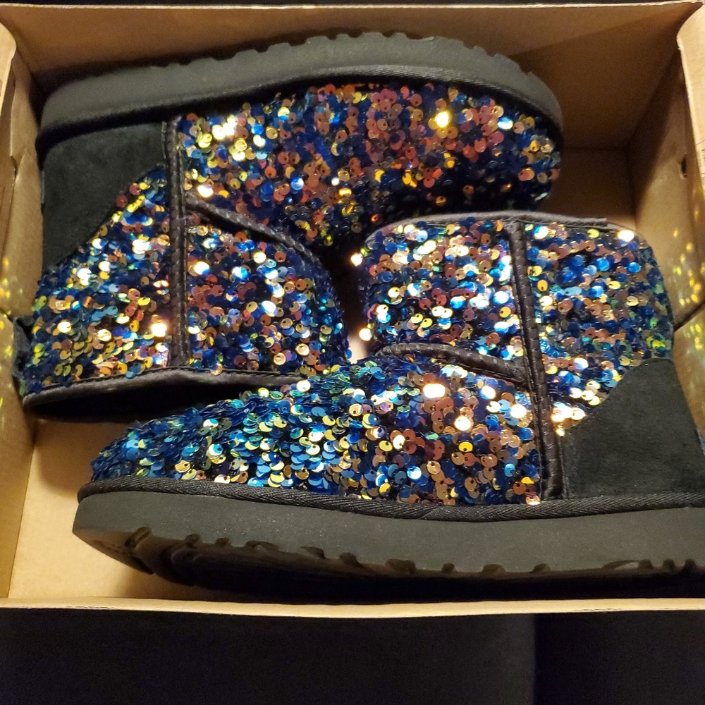 SOLD Ugg mini sequin